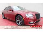 2023 Chrysler 300 Red, new