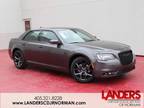 2023 Chrysler 300 Gray, new