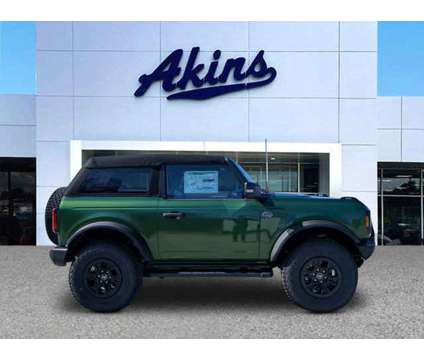 2024 Ford Bronco Wildtrak is a Green 2024 Ford Bronco Car for Sale in Winder GA