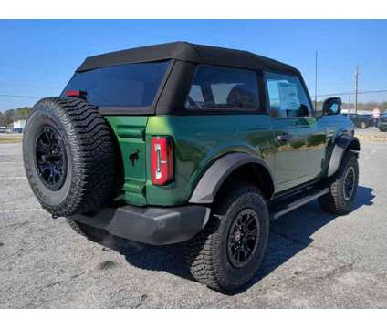 2024 Ford Bronco Wildtrak is a Green 2024 Ford Bronco Car for Sale in Winder GA