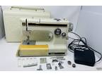 Vintage Sears Kenmore 1050 Model 158.10500 Portable Sewing Machine w/Hard Case