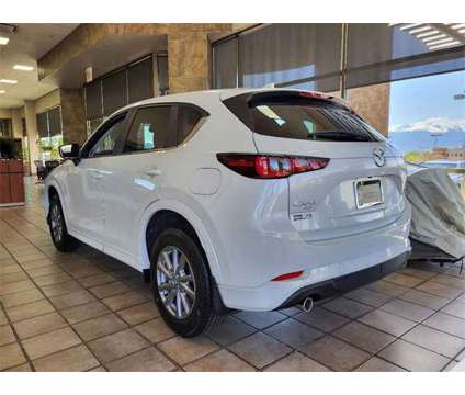 2024 Mazda CX-5 2.5 S Select Package is a White 2024 Mazda CX-5 SUV in Colorado Springs CO