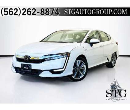 2019 Honda Clarity Plug-In Hybrid Touring is a White 2019 Honda Clarity Plug-In Hybrid Touring Hybrid in Bellflower CA