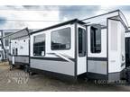 2024 Jayco Jay Flight 40LOFT Bungalow 41ft