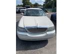 2004 Lincoln Town Car For Sale