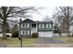 52 Misty Morn Ln, Trenton, NJ 08638