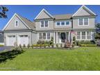 15 Captiva Ln, Morganville, NJ 07751