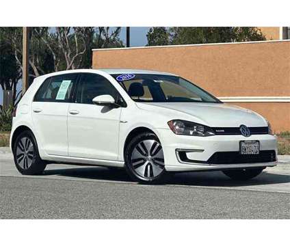 2016 Volkswagen e-Golf SE is a White 2016 Volkswagen e-Golf SE Car for Sale in Redwood City CA