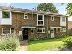 5 bedroom terraced house for sale in Wakehams Green Drive, Pound Hill, CRAWLEY