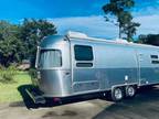 2019 Airstream Flying Cloud 30RBT 30ft