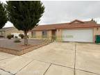 804 Mesa Vista Dr - Farmington, NM 87401 - Home For Rent