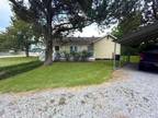 751 Bridgeview St, Bridge City, TX 77611