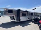 2018 Bison Laredo 8514 with a slide 5 YEAR WARRANTY 5 horses