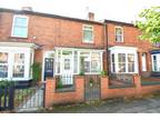 Westbourne Grove, Hessle 3 bed terraced house for sale -