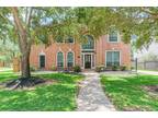 5922 Indian Hills Ln, SUGAR LAND, TX 77479