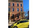 63 Warren St #3, New Haven, CT 06511