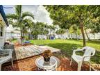 1413 Dewey St, Hollywood, FL 33020