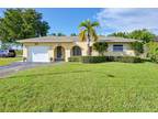 10607 NW 83rd St, Tamarac, FL 33321