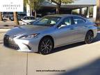 2024 Lexus ES 300h 300h