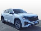 2024 Volkswagen Atlas Cross Sport SEL R-Line 4Motion