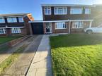 Westmead Drive, Oldbury B68 3 bed semi-detached house for sale -