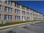 Woodbridge North Apartments - 11557 Robinwood Dr - Hagerstown
