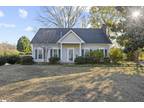 102 CROWNDALE DR, Taylors, SC 29687 Single Family Residence For Sale MLS#