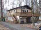 8062 Red Squirrel Dr Tobyhanna, PA