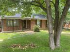 283 Channing Dr Fayetteville, NC