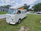 1971 Volkswagen Westfalia Camper