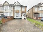 3 bedroom end of terrace house for sale in Ladysmith Road, Enfield, EN1