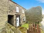2 bed house to rent in St Martins View, HD6, Brighouse