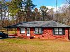 376 S Gordon Rd Sw, Mableton, Ga 30126