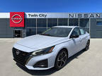 2024 Nissan Altima Gray, new