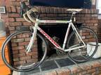 2010 Cannondale Caad9 56cm - White and Red - Good++ Condition