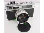 Yashica Electro 35mm vintage rangefinder camera Yashinon-DX 45mm f1.7 w/57mm cap