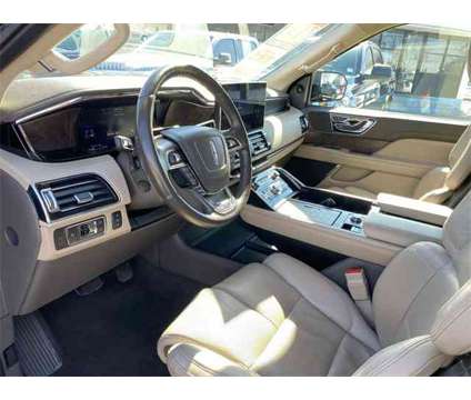 2022 Lincoln Navigator Reserve is a Silver 2022 Lincoln Navigator Reserve SUV in Dallas TX