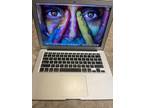 Apple 2017 MacBook Air 13" i7 2.2 Ghz 8GB RAM 512 GB SSD / Office