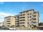 2 bedroom flat for sale in Beach Road, Weston super Mare - STYLISH SEA FRONT