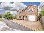 4 bedroom detached house for sale in Pinkle Hill Road, Heath and Reach