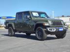 2024 Jeep Green, 25 miles