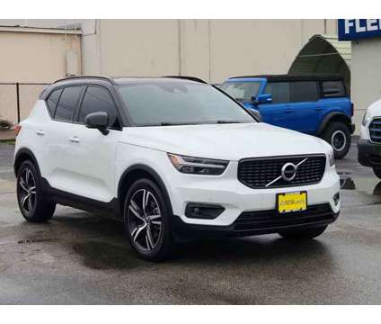 2020 Volvo XC40 R-Design is a White 2020 Volvo XC40 Car for Sale in Houston TX