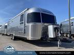 2024 Airstream Globetrotter 27FBT Twin 28ft