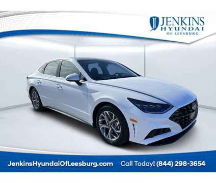 2023 Hyundai Sonata SEL is a White 2023 Hyundai Sonata Sedan in Leesburg FL