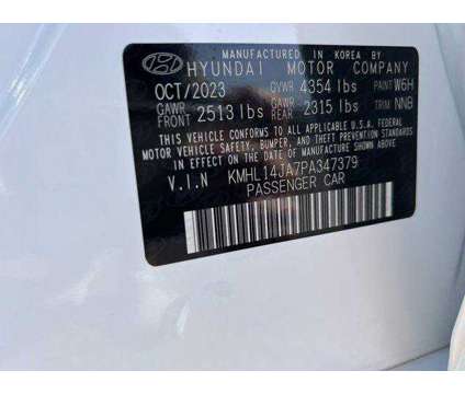 2023 Hyundai Sonata SEL is a White 2023 Hyundai Sonata Sedan in Leesburg FL