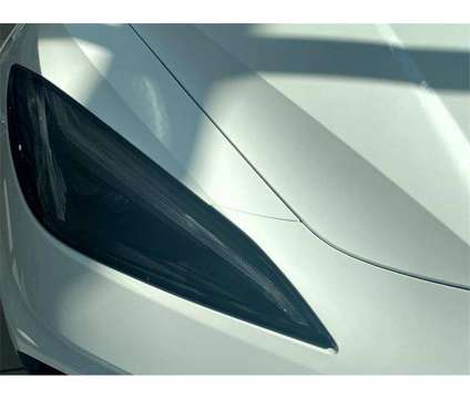 2022 Chevrolet Corvette Stingray RWD Coupe 3LT is a White 2022 Chevrolet Corvette Stingray Coupe in Savannah GA
