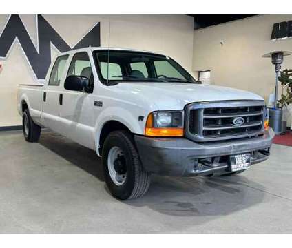 2000 Ford F350 Super Duty Crew Cab for sale is a White 2000 Ford F-350 Super Duty Car for Sale in Sacramento CA