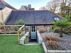Tregavethan, Truro 1 bed barn conversion to rent - £1,075 pcm (£248 pw)
