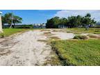 Fort Myers, Lee County, FL Undeveloped Land, Lakefront Property