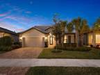 9657 Everglades Dr, Naples, FL 34120